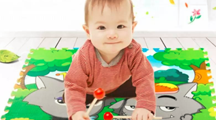给宝宝购买爬行垫应该注意什么