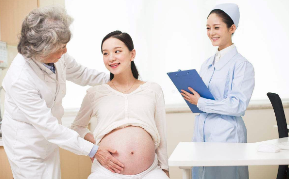 万州月嫂：打无痛分娩针有危害么？